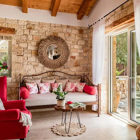 فيلة Kristy Luxury By Paxosretreats *